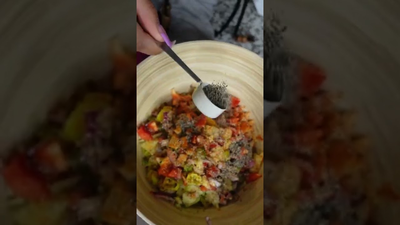 Trying the HOT GIRL SUMMER SALAD to lose 10 lbs 