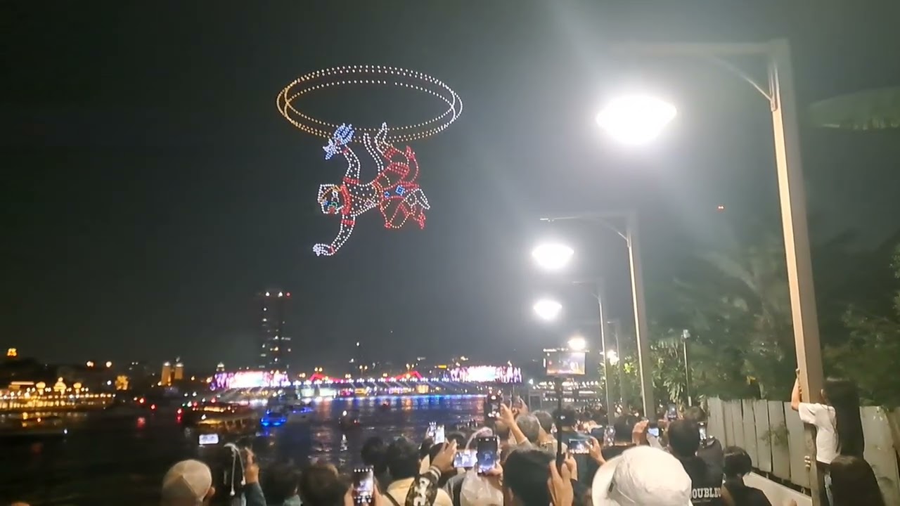 Vijit Chao Phraya 2025 Bangkok  River Thailand Drone Show(1000 Drones)