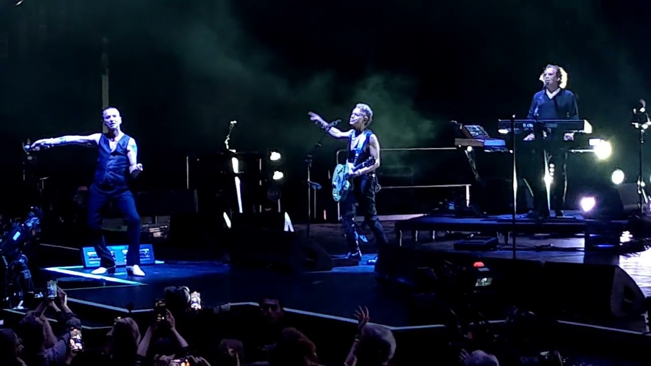 Depeche Mode ENJOY THE SILENCE Live 10-21-2023 Barclays Center Brooklyn NYC 4K