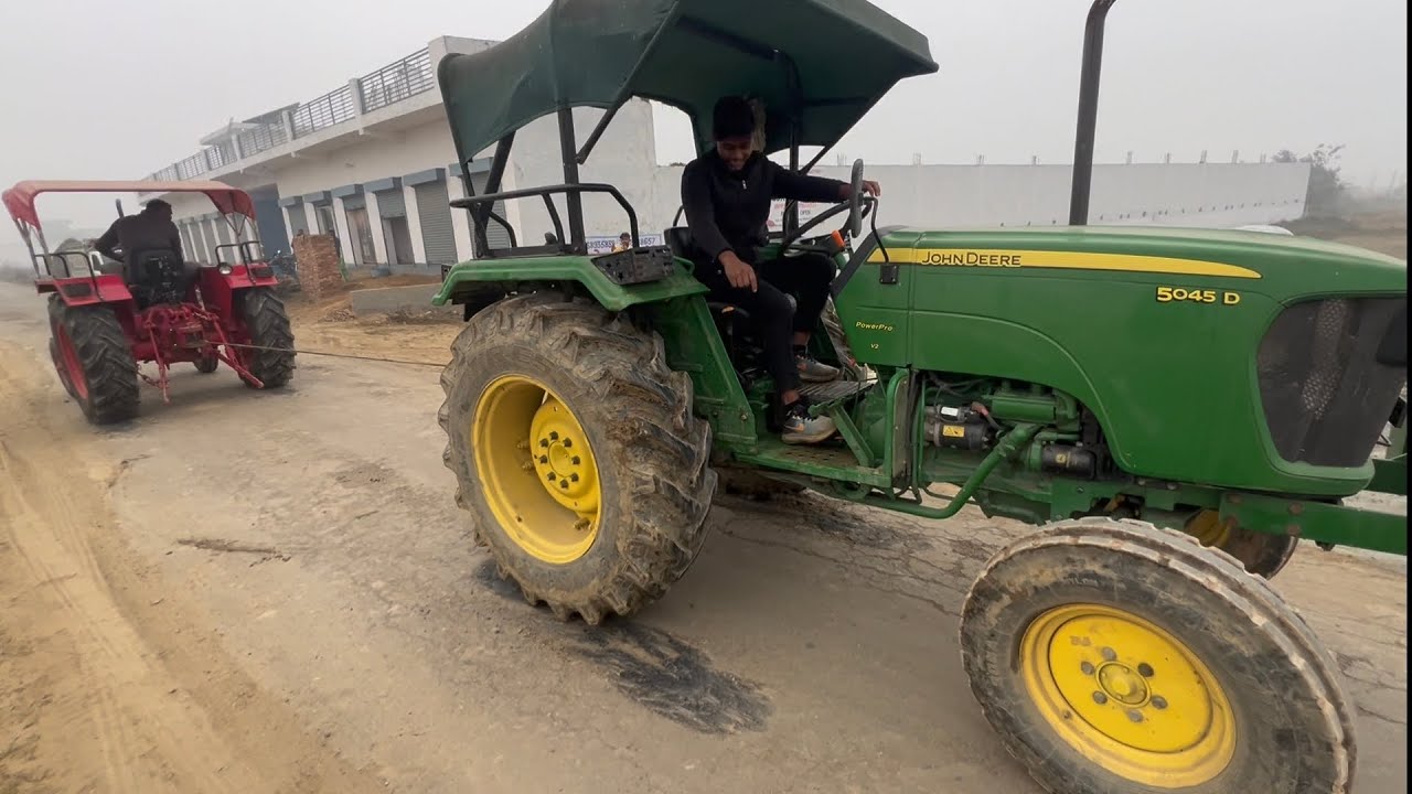Mahindra 265 vs John Deree 5045 D Tochan 