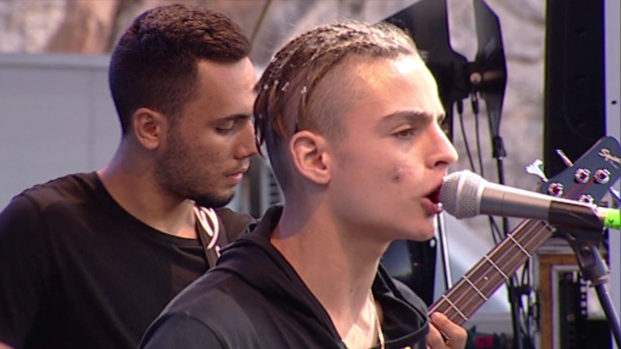 Stage Hijack - Hot sunset LIVE @ SCHOOLWAVE 2016