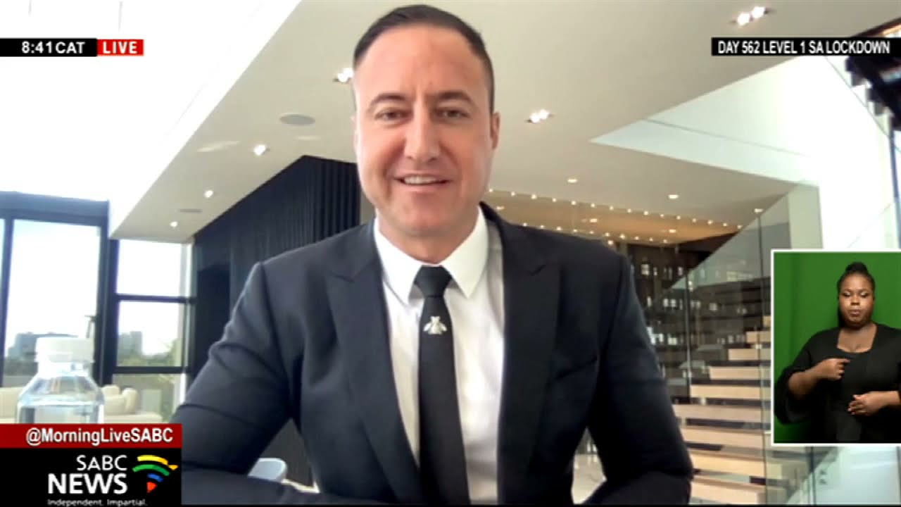 Quinton van der Burgh on celebrity photographer John Russo collaboration