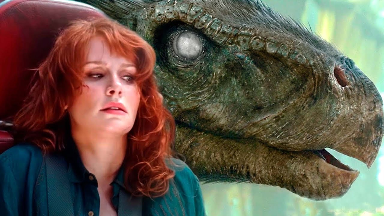 A stat nemișcată, sperând că dinozaurul orb nu o va găsi...