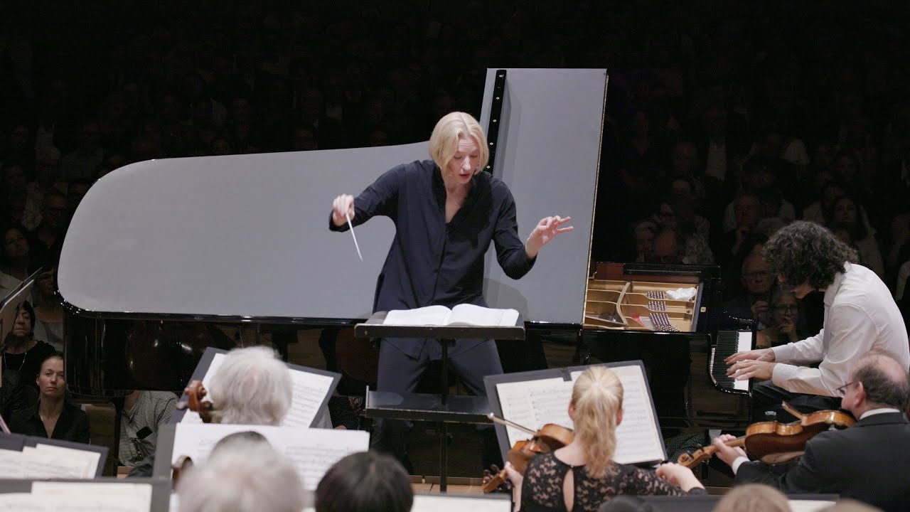 Sergei Rachmaninow Piano Concerto Nr. 3 d-Moll, op. 30 - Giorgi Gigashvili