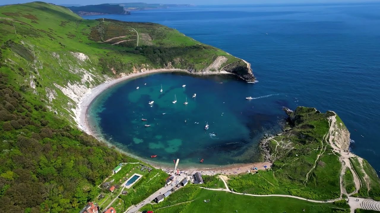 4K HD Ringstead bay ,Durdle door and lulworth cove all in one shot. Beautiful south coast of UK