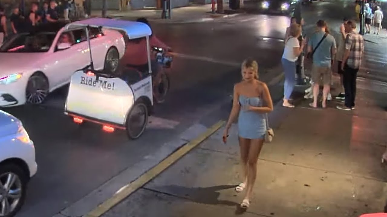Love Hurts Outside Sloppy Joes, Duval Street, Key West, Florida
