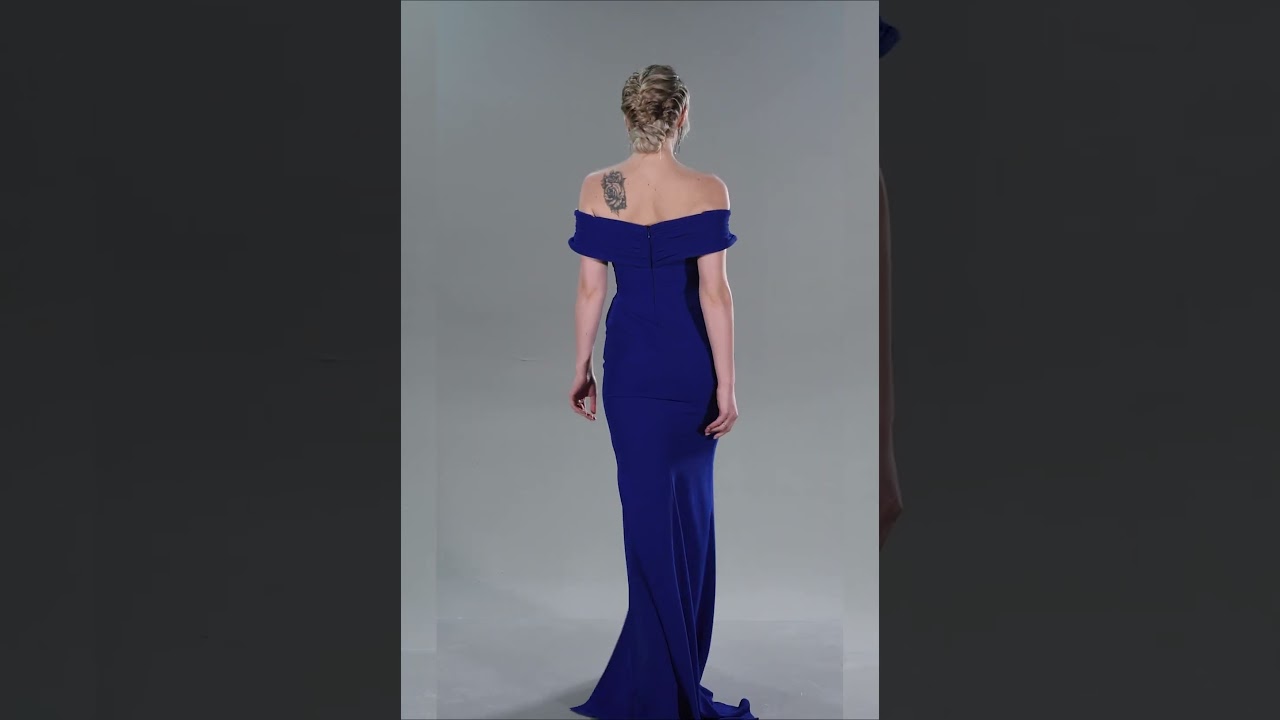 Saks Mavi Kayık Yaka Bacak Dekolteli Uzun Abiye Elbise ABU3156