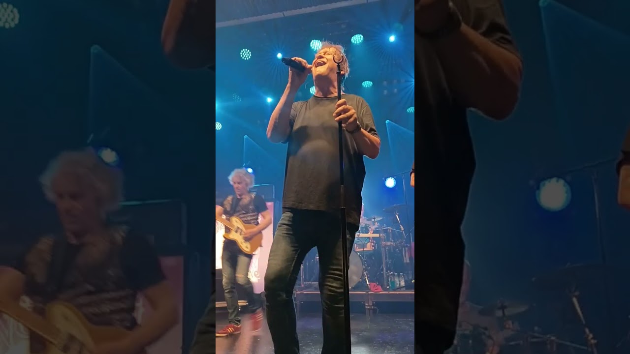 Eppu Normaali ja Iiro Rantala: En Saa Mielestä Sinua (Tavastia 9.8.2022)