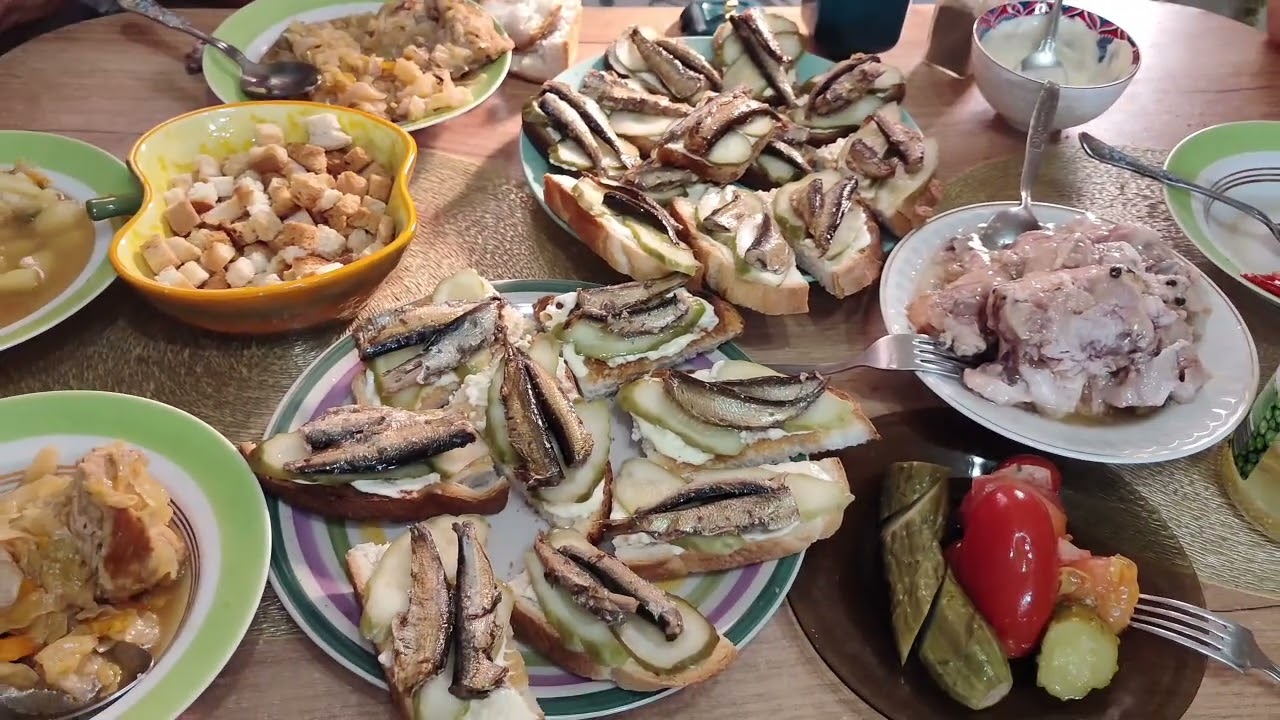 СОБРАЛИ ПОМИДОРЫ, ДЕЛАЮ ЗАГОТОВКИ/ЖАДНАЯ, НИКОГО НЕ ПРИГЛАШАЮ🤦‍♀️