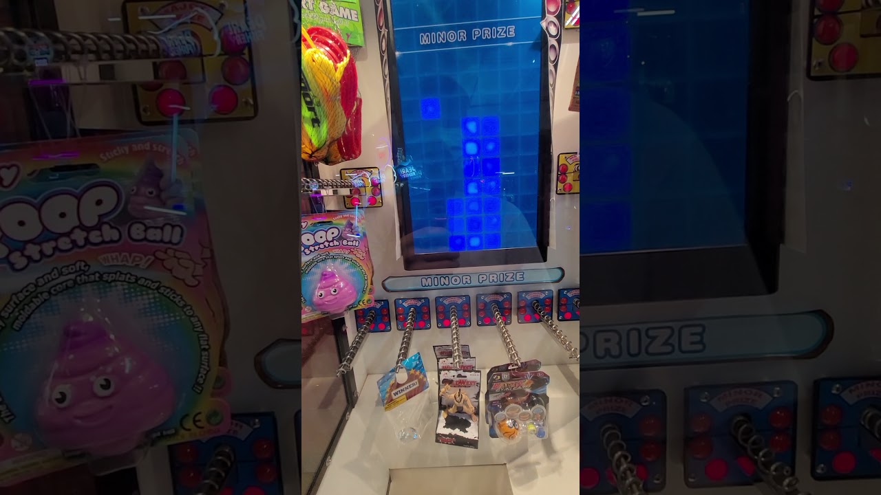 cleaning out the minor prizes in stacker arcade game!!! insane wins