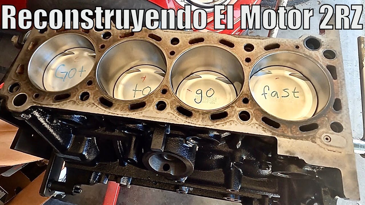 Rebuilding My Toyota Tacoma 2RZ Engine