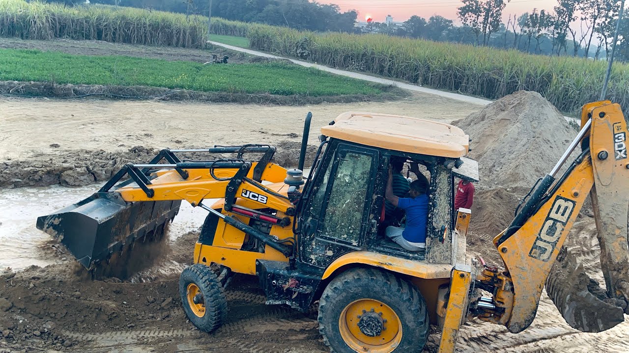 JCB 3dx Dumping Mud With Loader Video | JCB video | JCB Loader video |