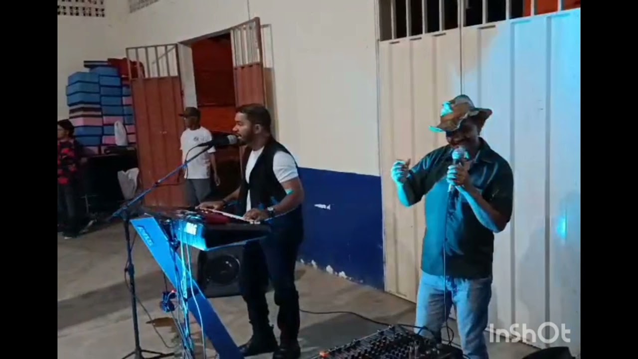 Tiau tiau( ao vivo ) Adriano luis com meu pai Andrezinho 