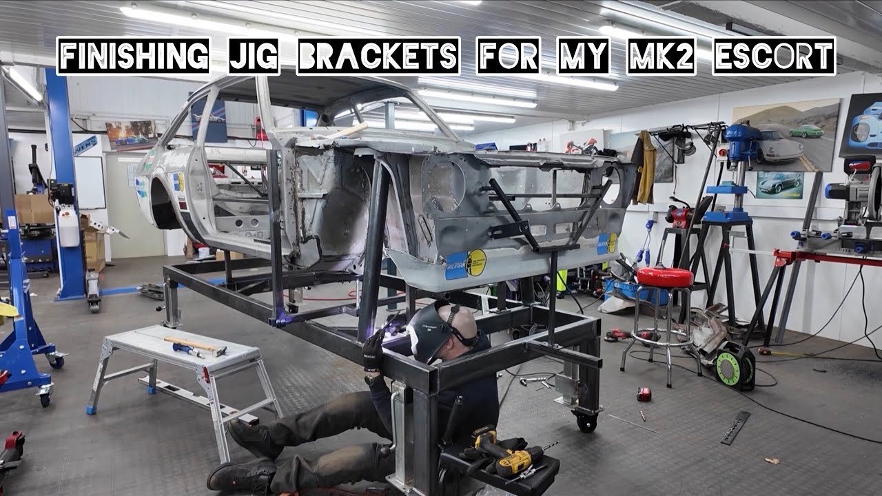 Mk2 Escort Rally Prep Part 7, finishing jig brackets, removing some more floor & centre chassis rail