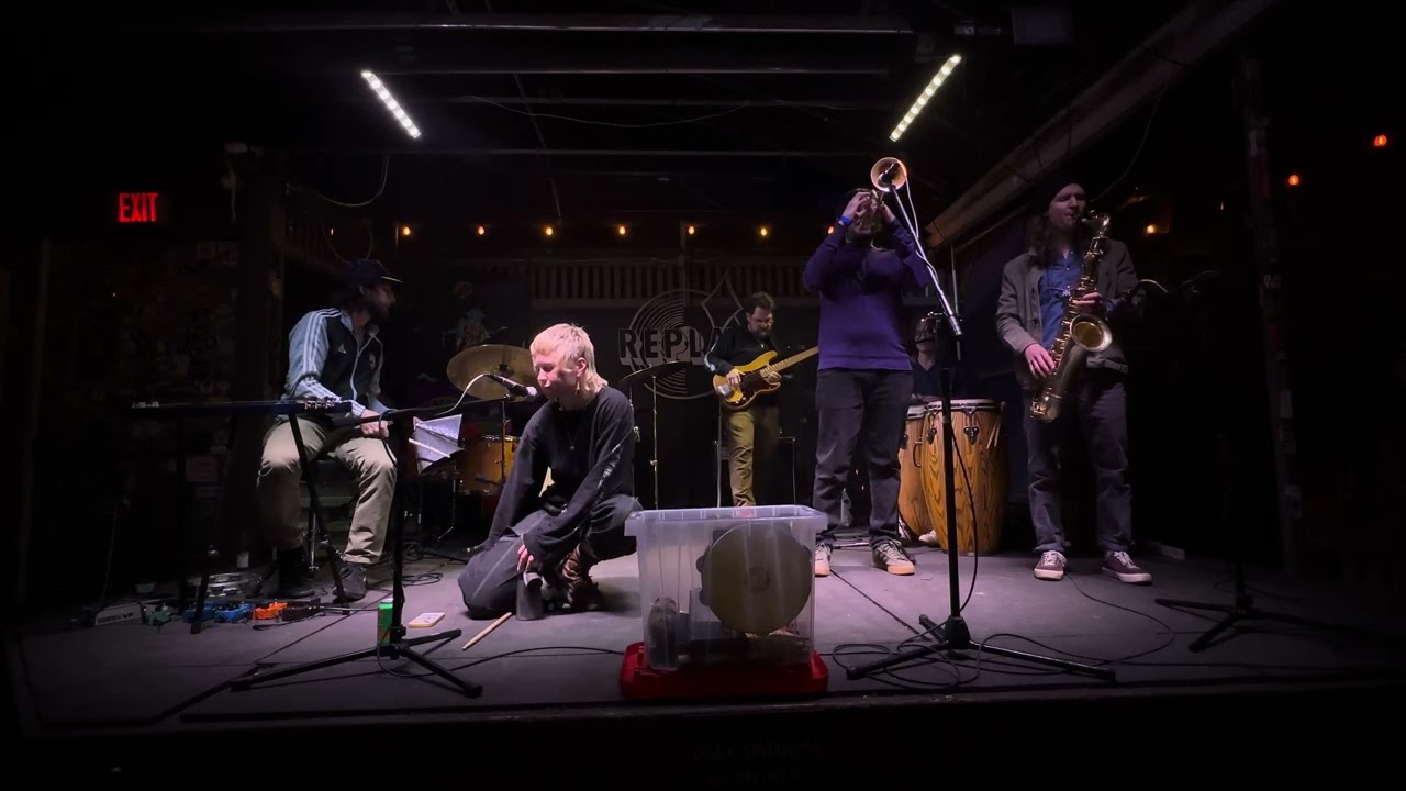 Apricot Glow | Replay Lounge | 02.26.2026