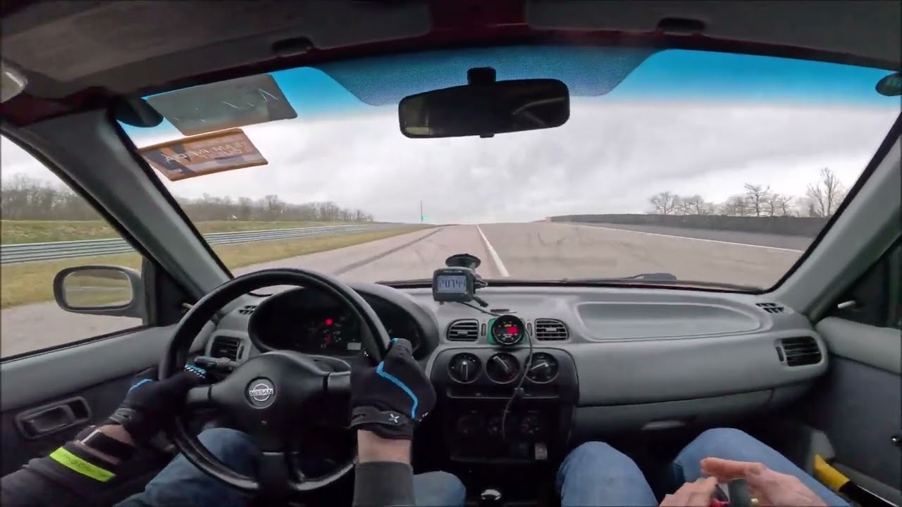 Prenois 1.46.69 bestlap Micra K11