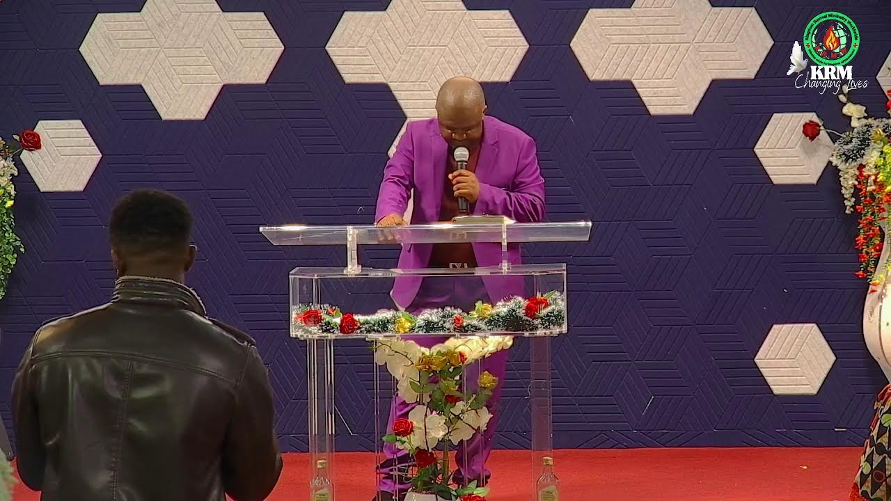 Live Sunday Service