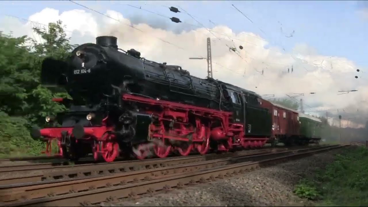 Dampflok 012 104-6 im Ruhrgebiet und Kevelaer