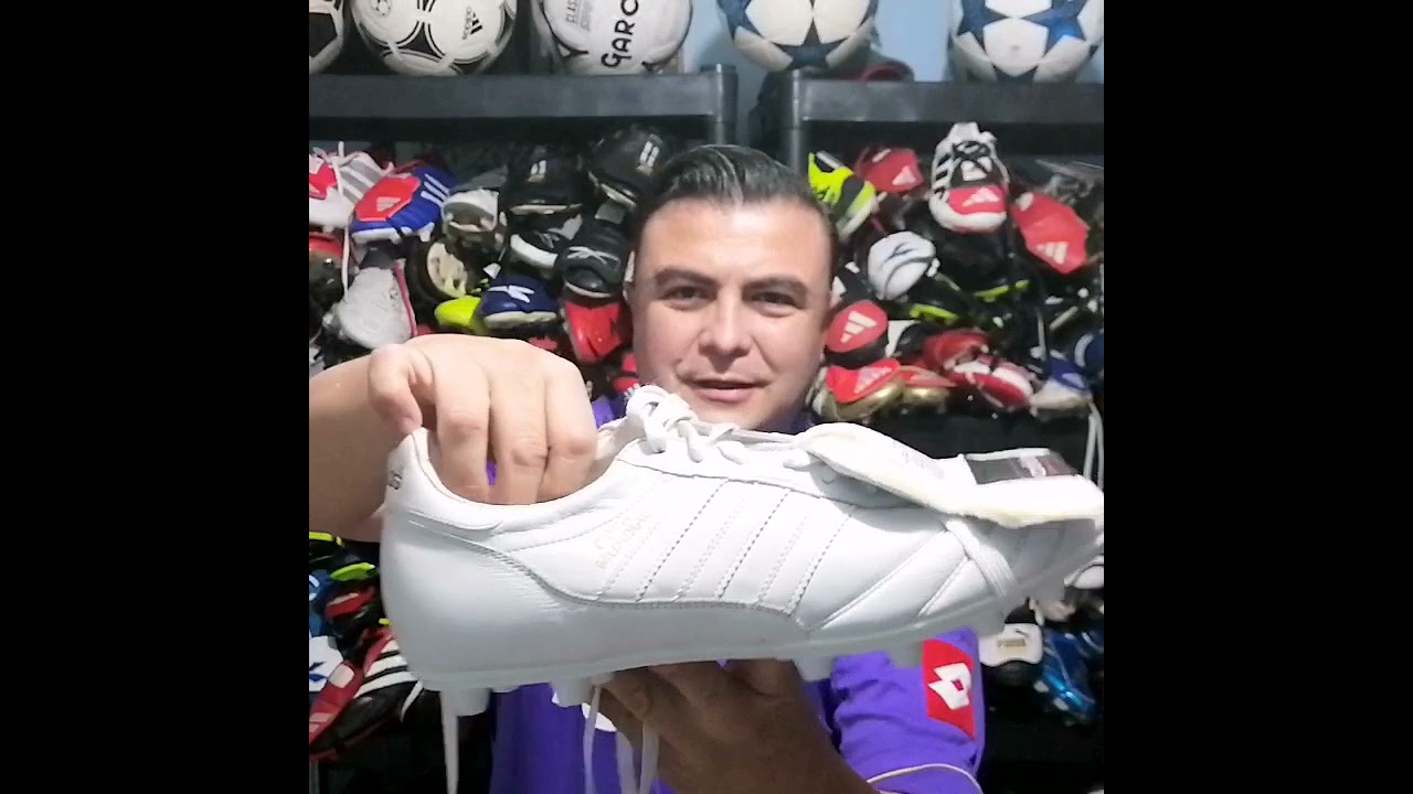 ¡Conoce la elegancia de los Copa Mundial White en 