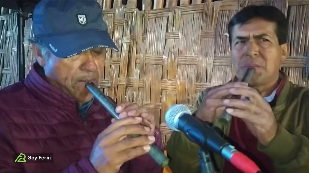 Entre licor y licor pronuncie tu nombre quisiera olvidarte pero mas te recuerdo