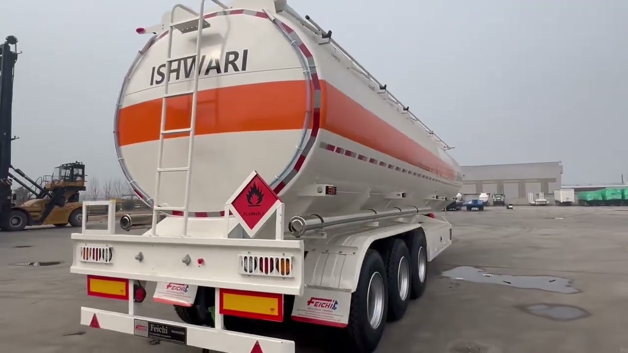 Three-axle foldable gooseneck semi-trailer   WhatsApp:13287258107