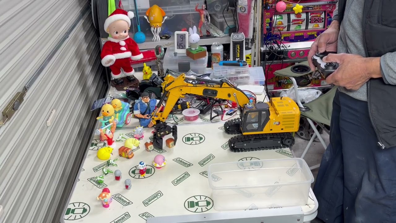 クレーンゲームかな⁉️遊んでるでしょー楽しいんでるでしょー❤️