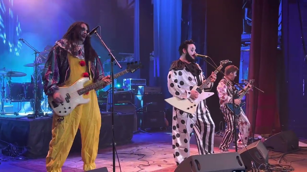 Welcome to Seattle - Wyatt Olney & The Wreckage Live at The Historic Everett Theater 10/21/2022