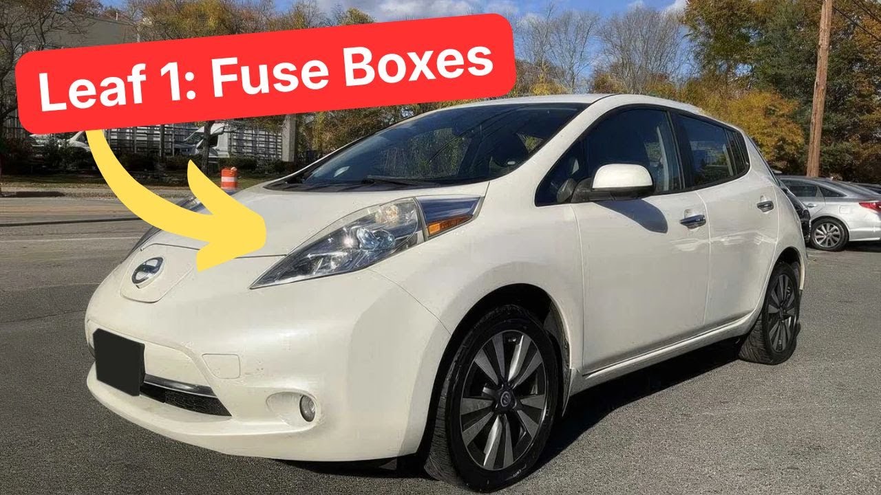 Расположение блока предохранителей в Nissan Leaf 2011-2017 гг.