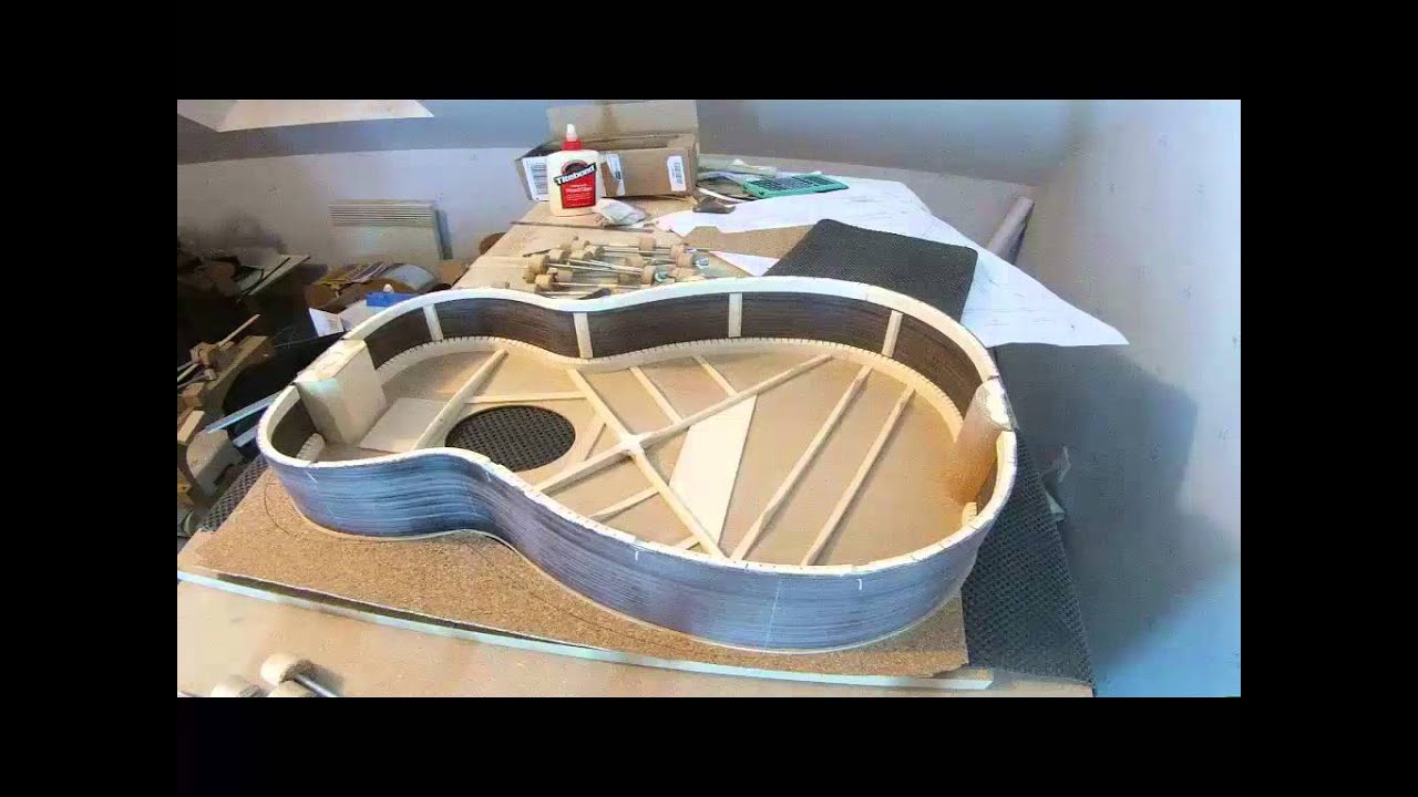 Time Lapse: Lutherie fabrication guitare Folk OM