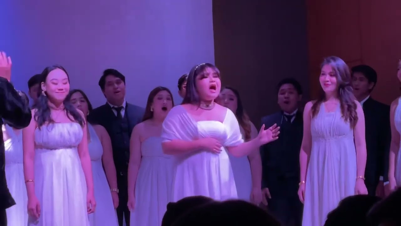 Los Cantantes De Manila