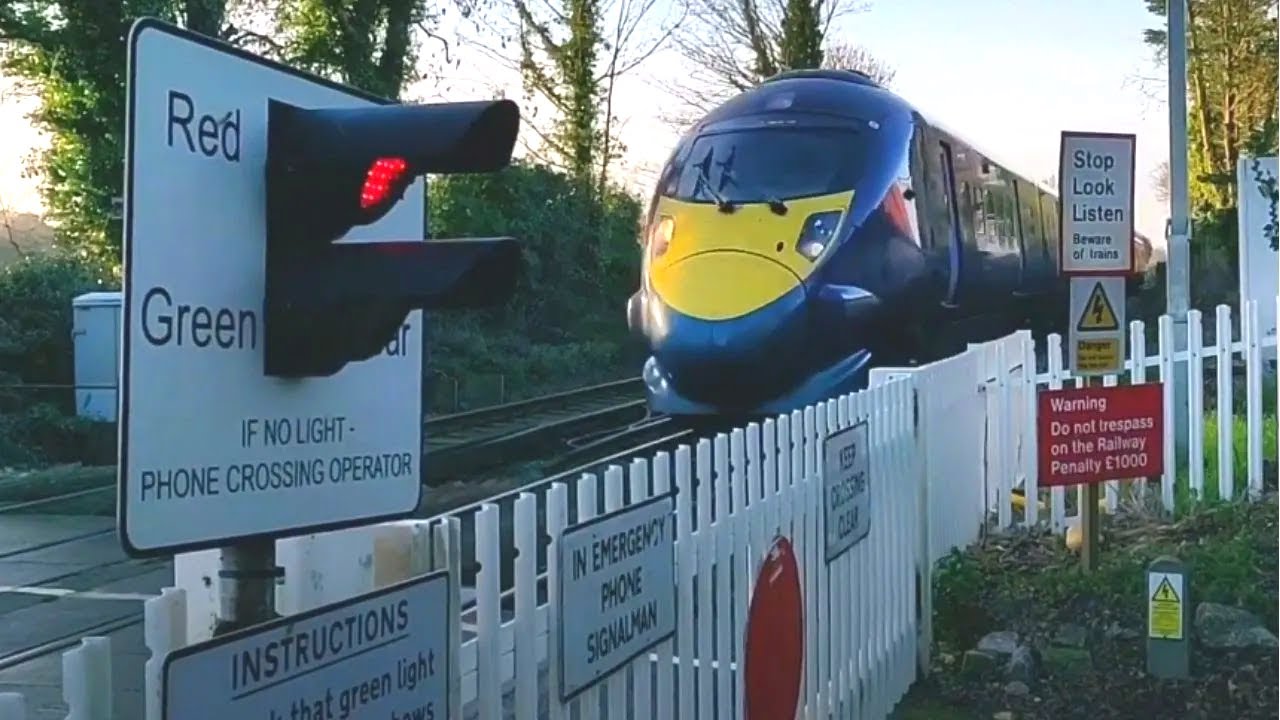 Coldblow Level Crossing, Kent