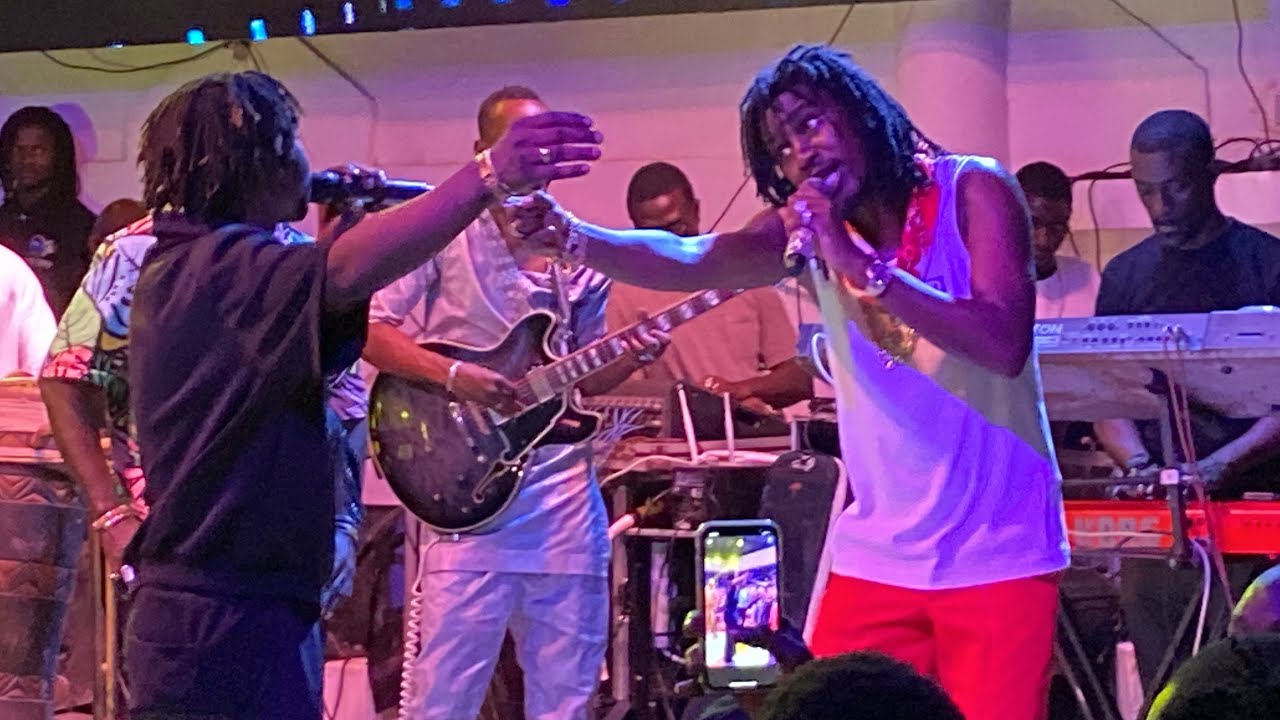 Duo explosif au Rolls Club de Saly, Wally Seck et Sidy Ka rendent hommage à Ndongo Lo et font pleuré