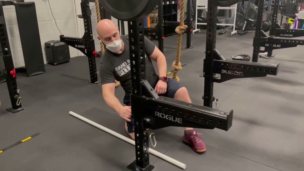 Adjusting your J-Hooks and Safeties for Squats Rogue Monster Rack