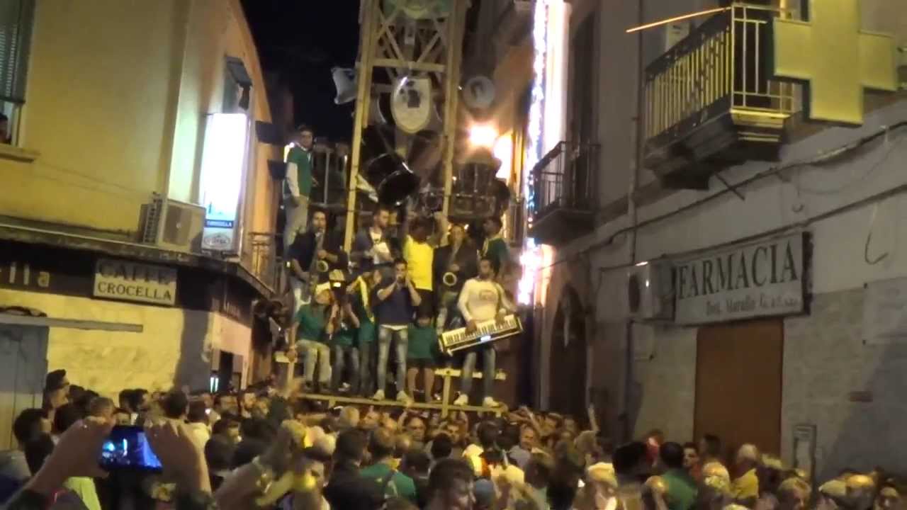 Barra 2013 - Gioventù, il Giglio spogliato.
