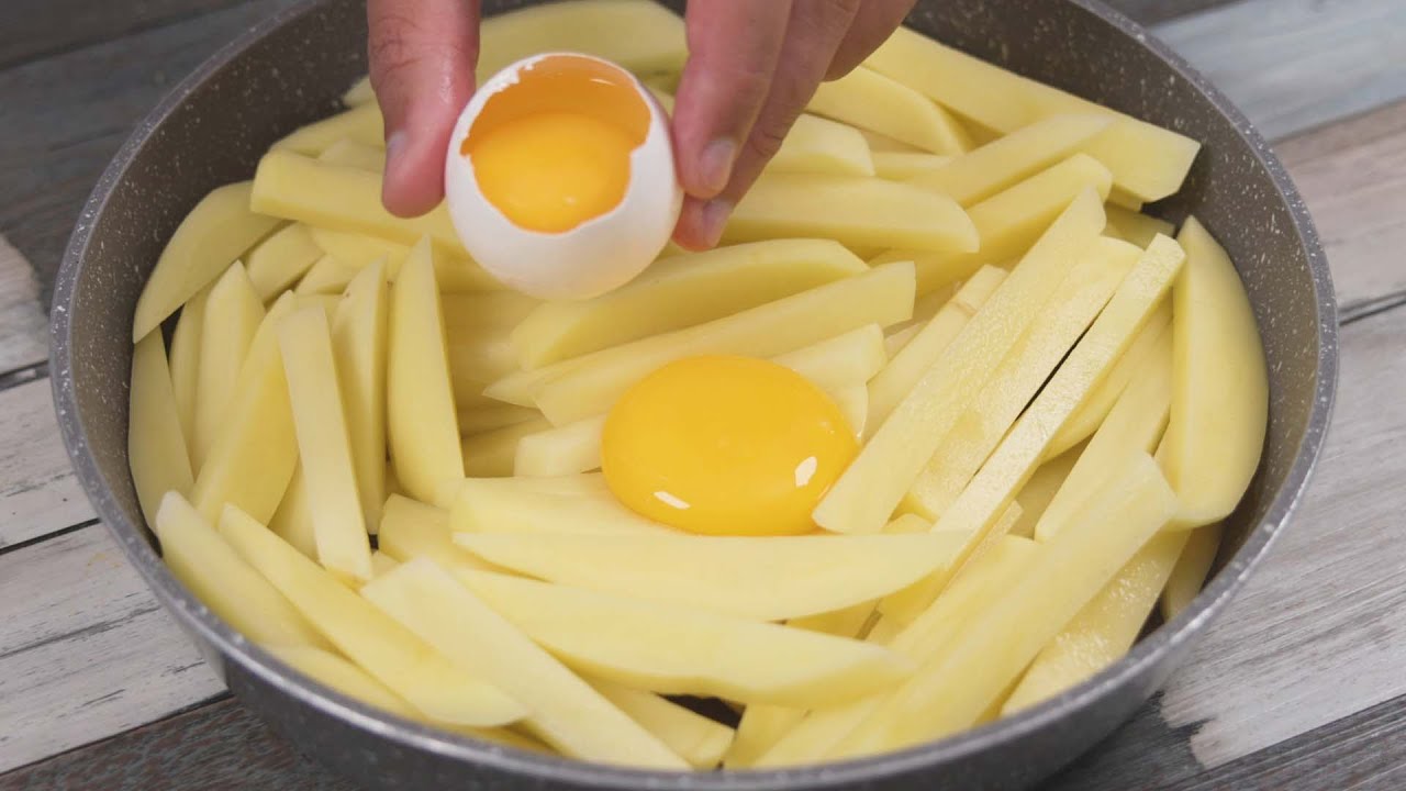 Batatas e ovos! Queria já ter experimentado esta receita antes, o resultado é incrível!!