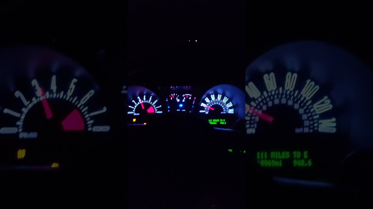2008 Ford Mustang GT 4.6 3 Valve 0-60 (stock)