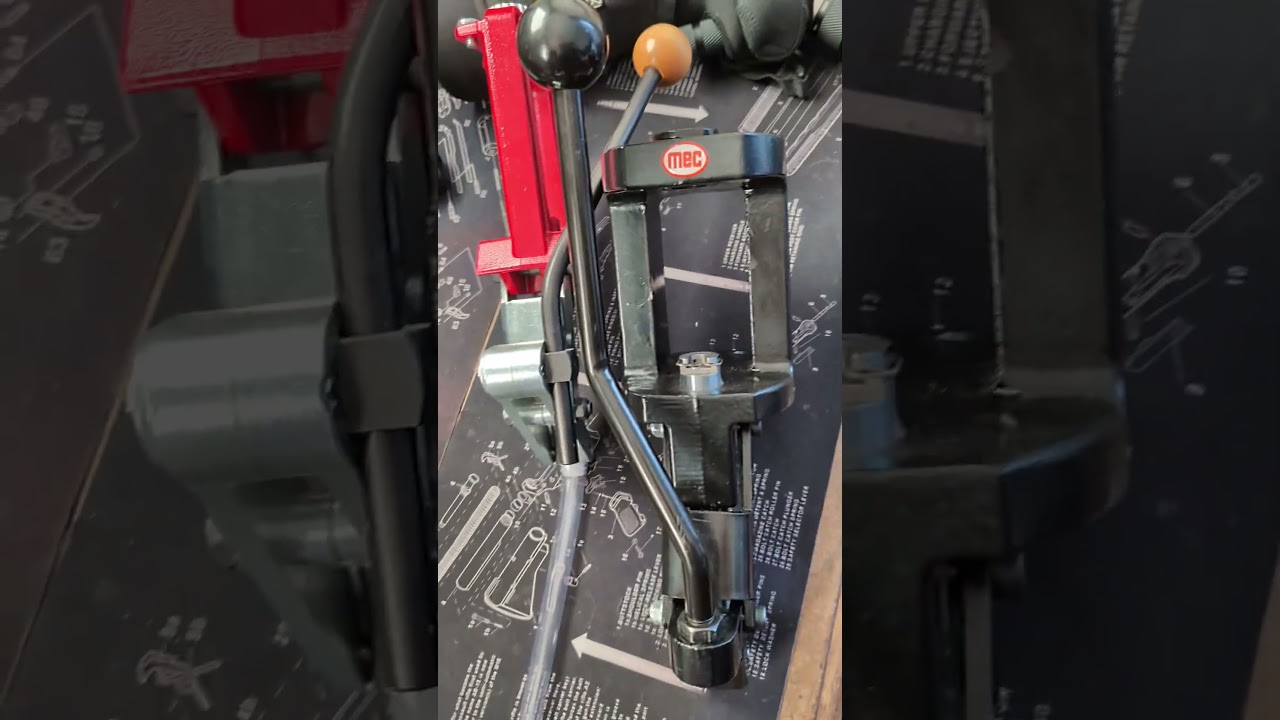 Presse de rechargement MEC VS LEE : la minute d'angle 