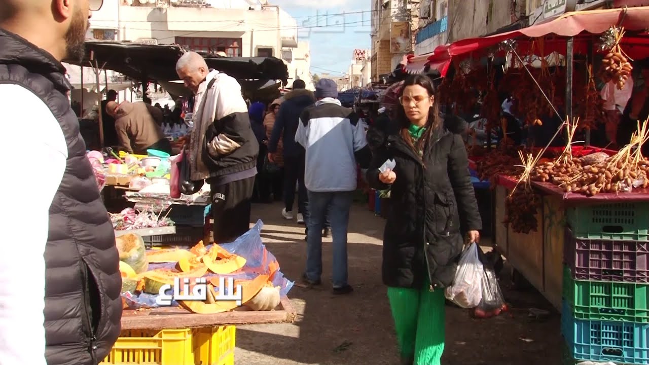 اقبال مهول على الكانزة وكبدة الدجاج؟!في الكبارية الأسعار في متناول الجميع الا اللحم والحوت للأغنياء؟