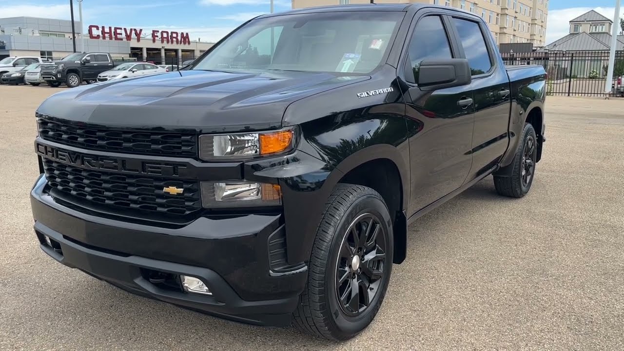 2019 Chevrolet Silverado 1500 Custom Review