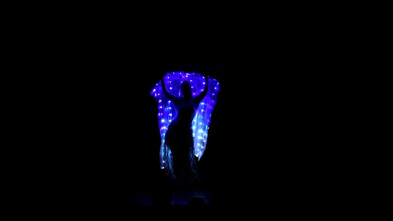 Ana - LED Fan Veils (War is coming)
