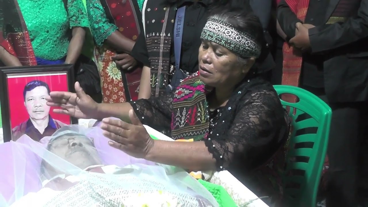 ACARA MOMPO ULAON SARI MATUA OP. ESRA DOLI SIREGAR