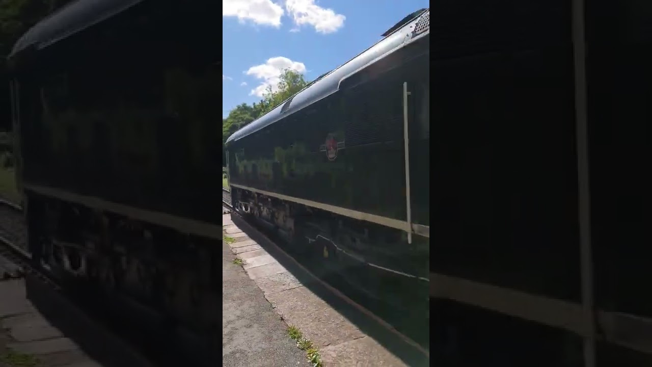 D5054 Class 24 East Lancashire Railway #shorts #railway #trains