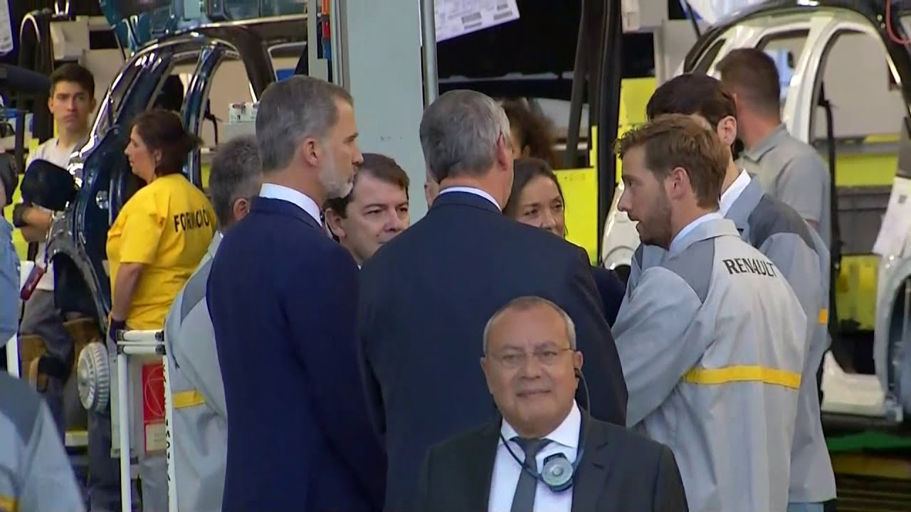 S.M. el Rey visita las instalaciones de la factoría de Renault en Valladolid
