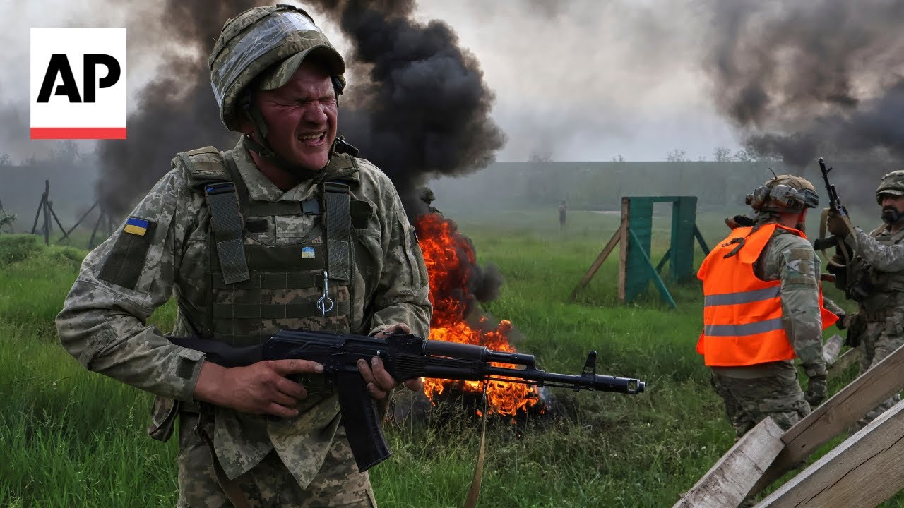 Russia seizes Ukrainian border villages as its bombing campaign slows