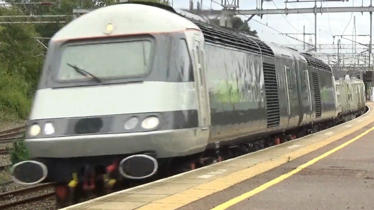 Trains at Lichfield Trent Valley (ft - SLC HSTs+Merseyrail 777s) | 20/09/23