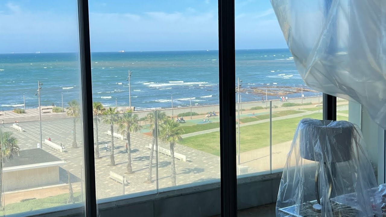 عشاق البحر عروسة للبيع مع الاتات كورنيش الدار البيضاء 🤩🌊
