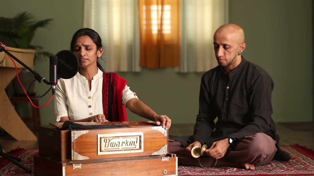 Omkari Hreemkari Kleemkari (Bhajan) | Ashwini Hande | Shrikanth.S.Y | Singing The Saints