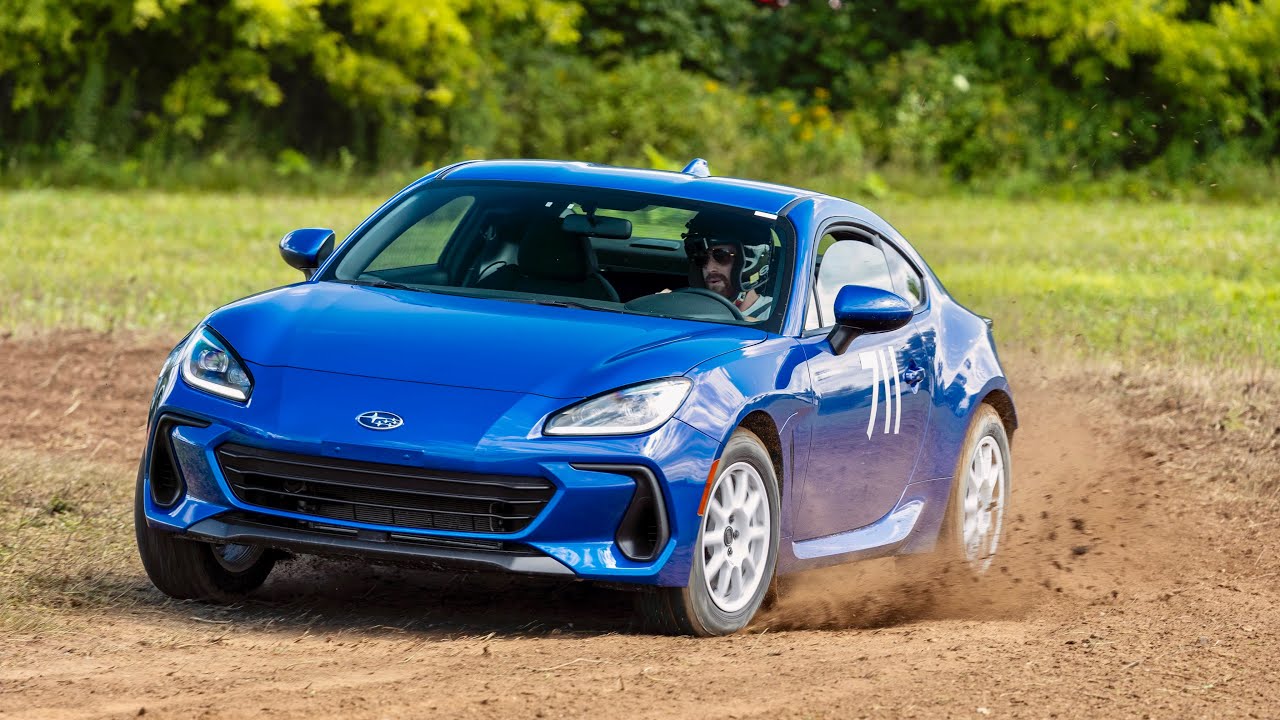 Ралли на приподнятом BRZ! Гоняем по грязи на вездеходных шинах на ралли-кроссе SCCA