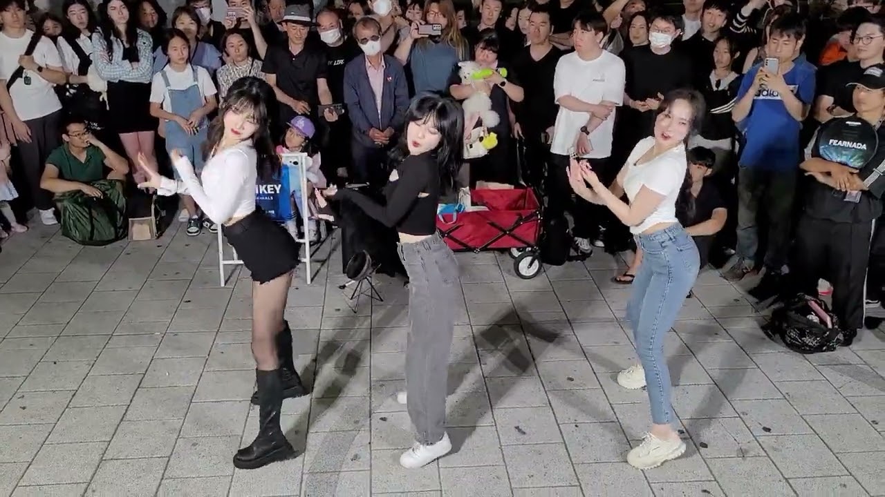 2023.06.03/홍대버스킹/댄스팀 클락/퀸카