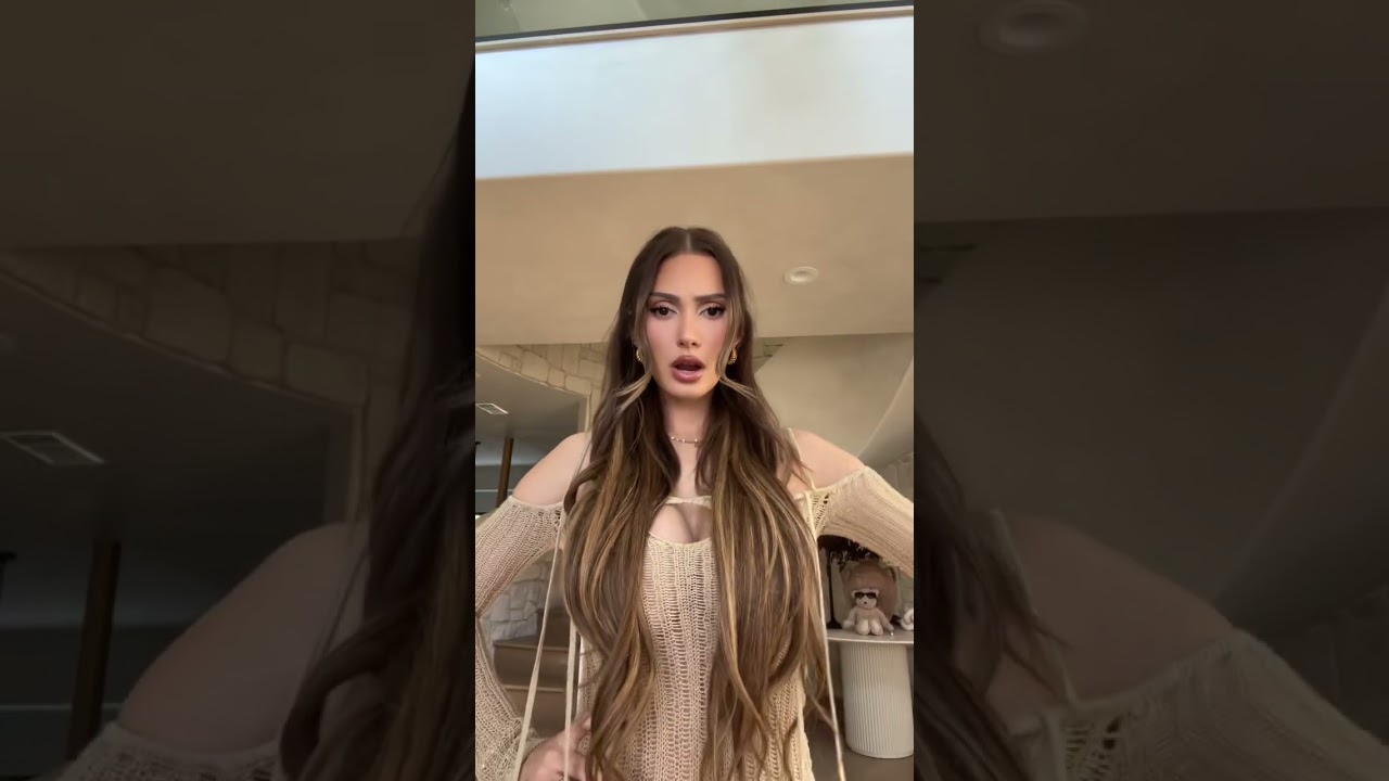 can’t wait to wear this in Hawaii😍 